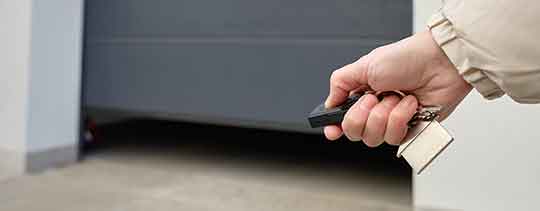 Aurora Garage Door Helps